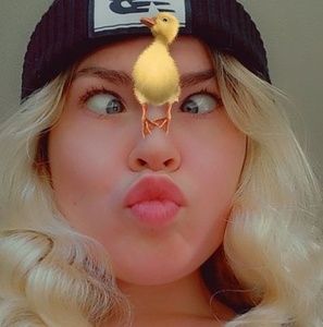 Meet your Posher, Emmalyn